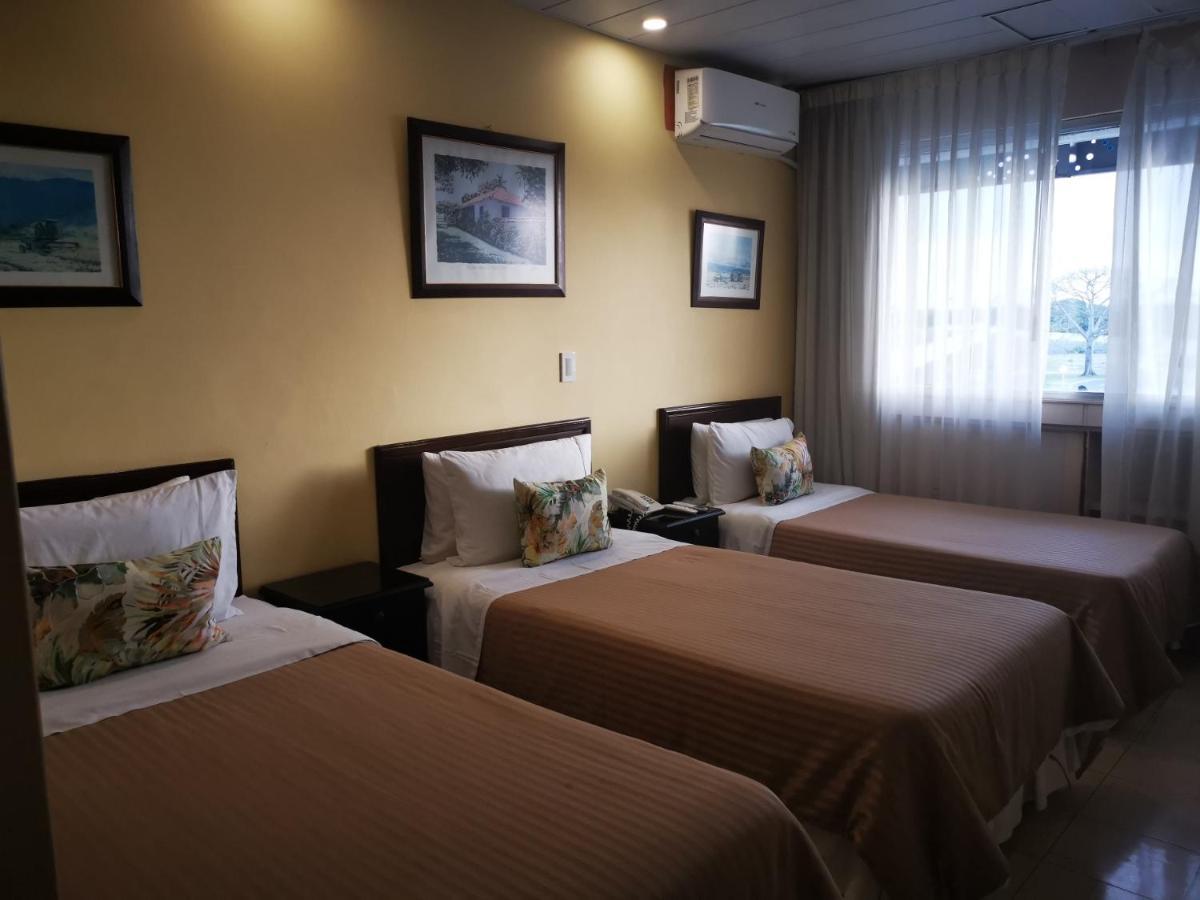 Hotel Sin Escala Palmira  Luaran gambar